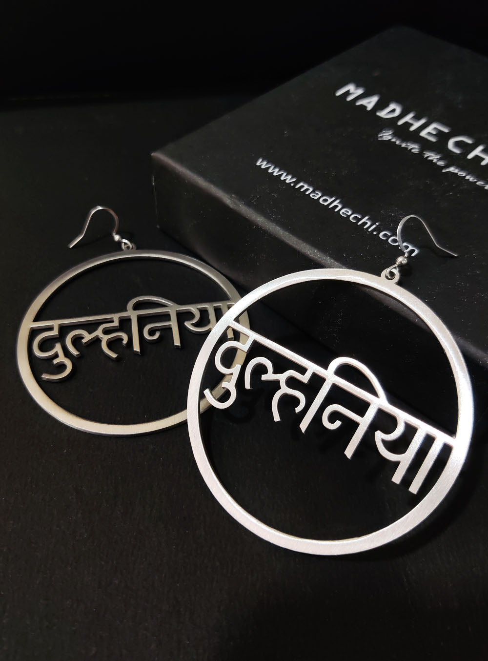 Dulhaniya Earrings