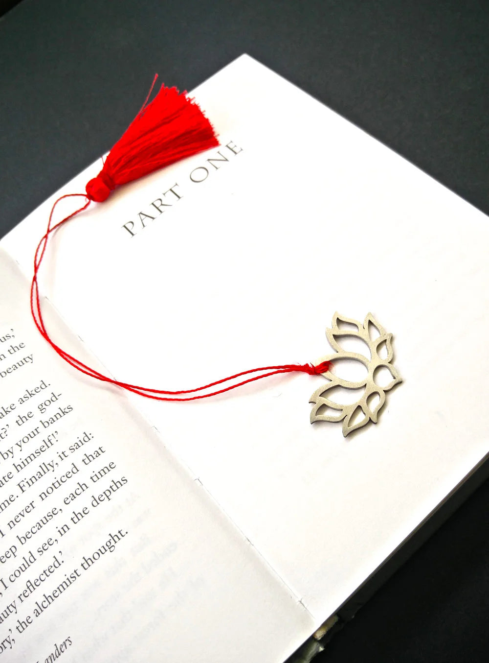 Lotus Bookmark