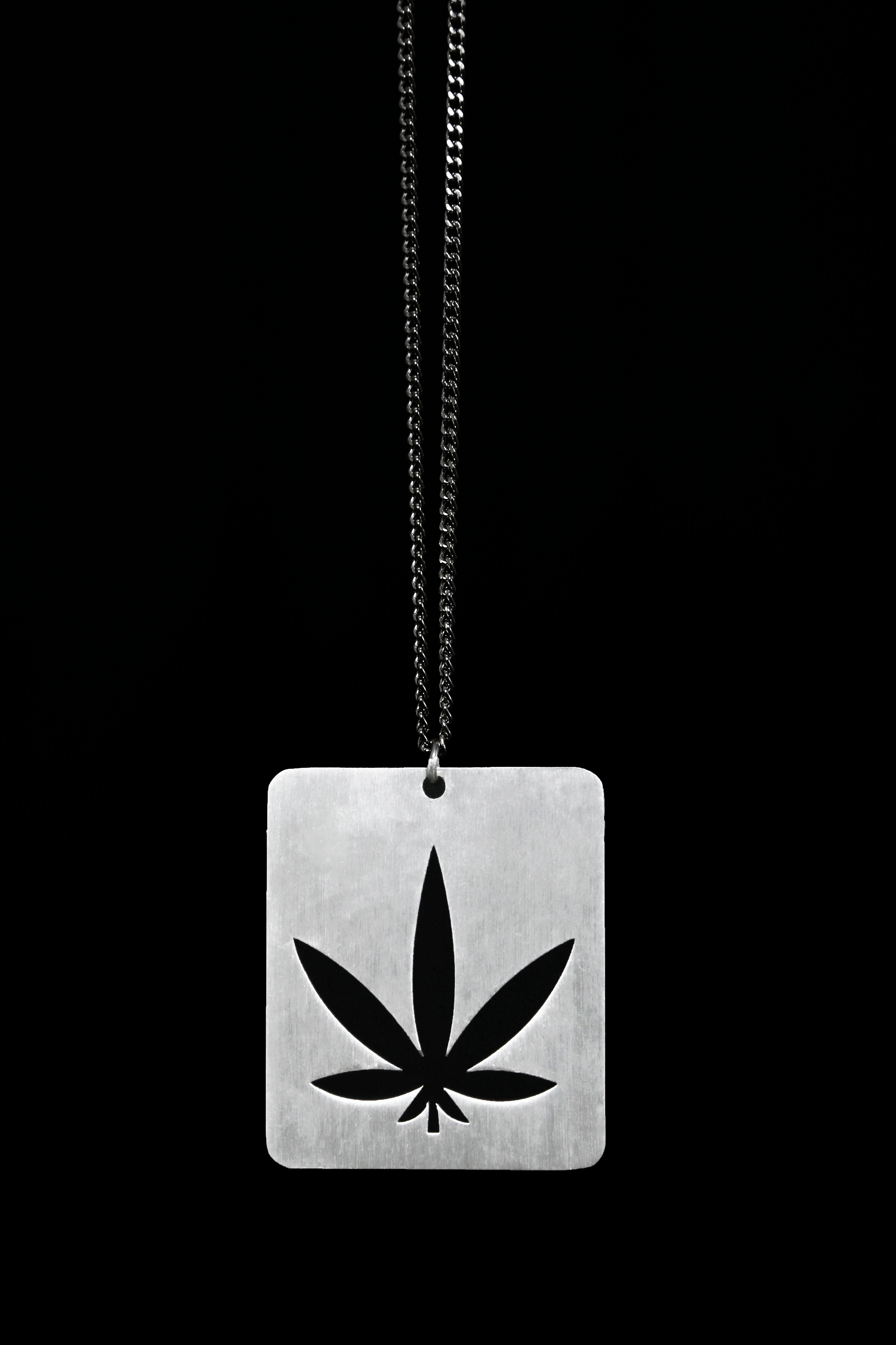 Weed Leaf Locket Neckpiece