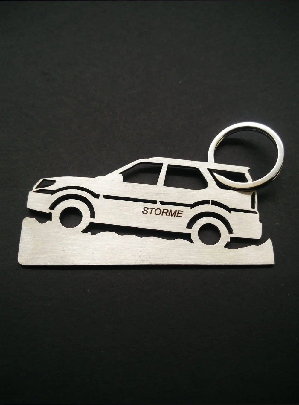 Safari Storme Car Keychain